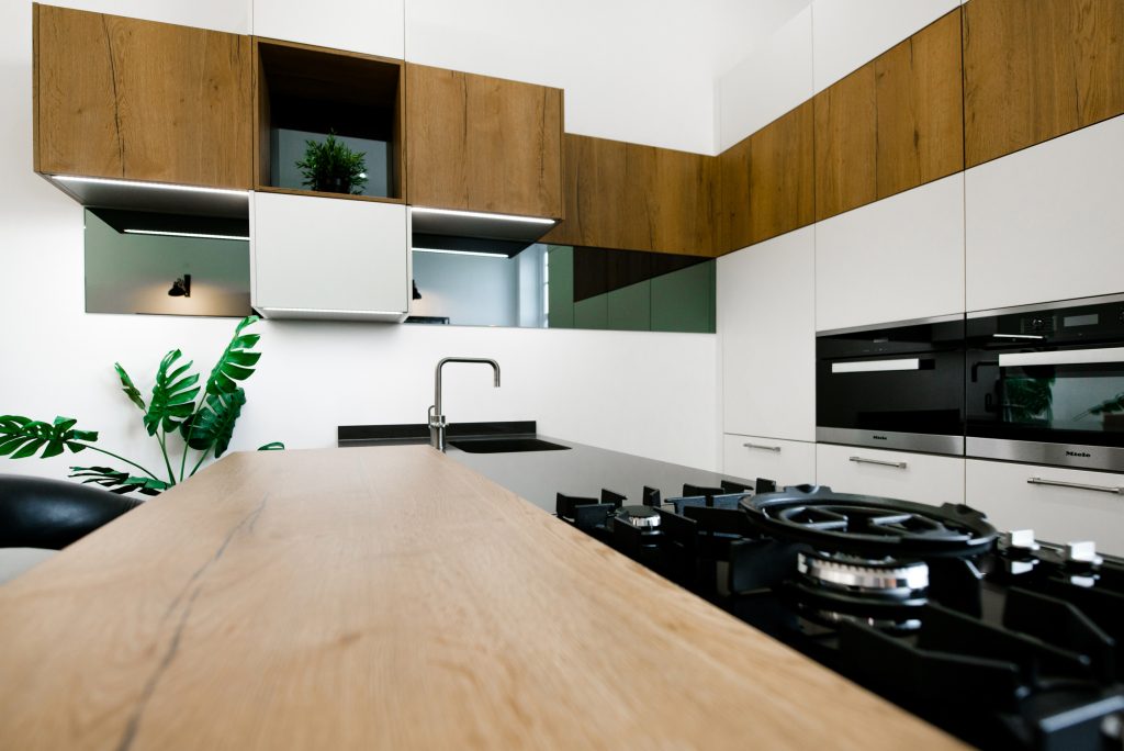 5.Natural Vintage Oak Matt Wood Kitchen Accents | Lead Wolf, Peterborough